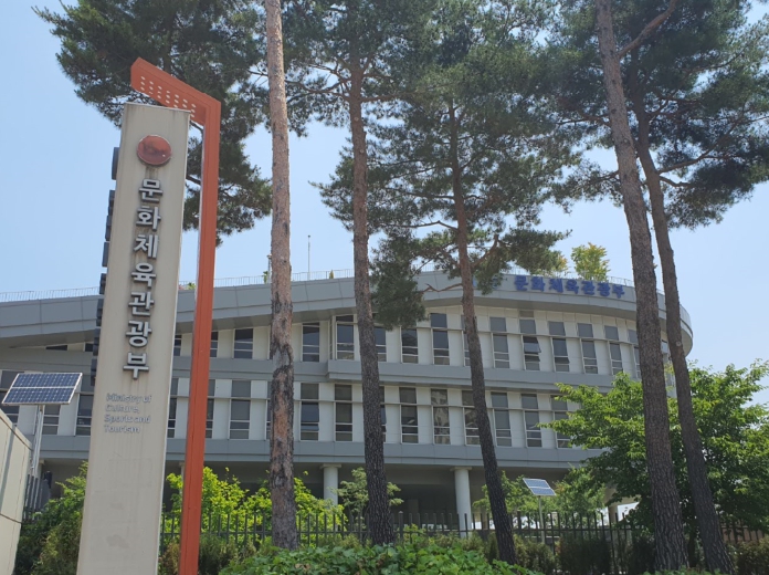문체부, '영화 관람료 할인' 가을에도 쭉~ 이어가요 기사 이미지