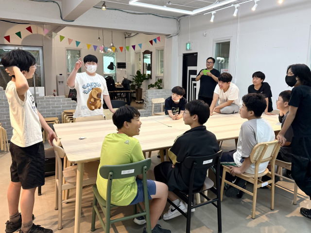 청소년 성 고민, AI 상담으로 해결할 수 있을까