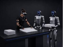 YYForce, 노보텔 호텔서 AI 휴머노이드 객실 관리 로봇 학습 추진